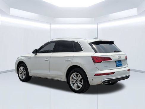 Used 2022 Audi Q5 2.0T Premium AWD/4WD image 3