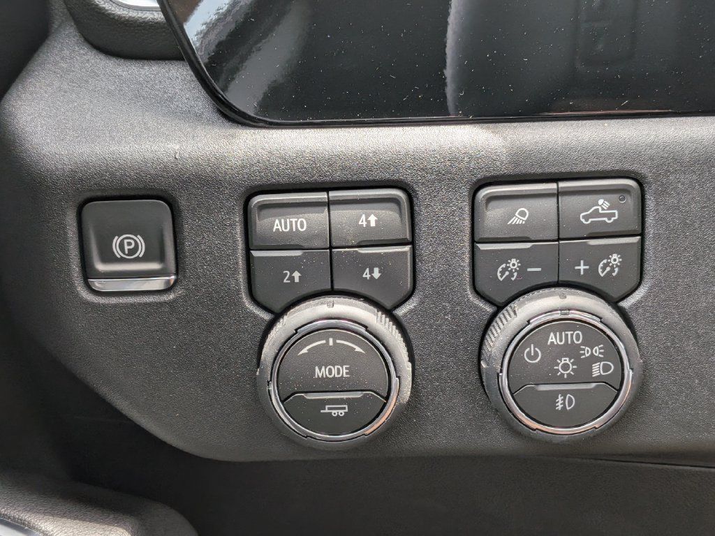 New 2026 Chevrolet Silverado 1500 RST w/ RST All Star Premium Package AWD/4WD image 23