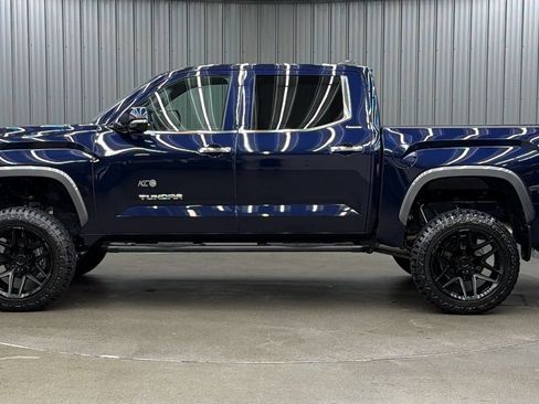 Used 2026 Toyota Tundra Limited AWD/4WD image 10