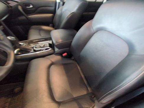 Used 2022 INFINITI QX80 Luxe w/ Cargo Package AWD/4WD image 14