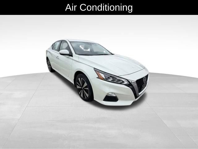Used 2022 Nissan Altima 2.5 SV AWD/4WD image 5