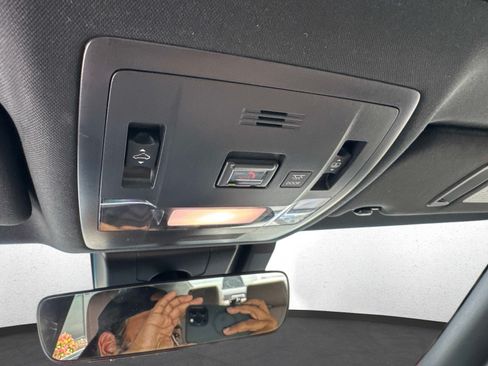Used 2024 Lexus ES 350 Ultra Luxury w/ Accessory Package (Z2) FWD image 26