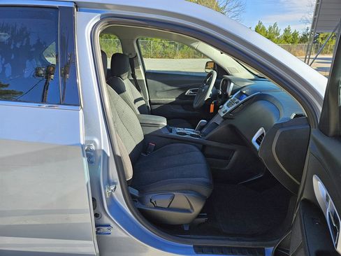 Used 2014 Chevrolet Equinox LS image 8