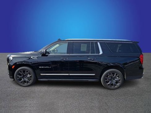 Used 2024 GMC Yukon XL Denali image 7
