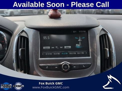 Used 2017 Chevrolet Cruze LT w/ Convenience Package FWD image 10