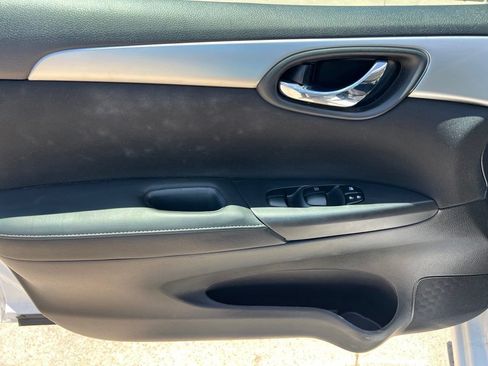 Used 2018 Nissan Sentra S FWD image 10