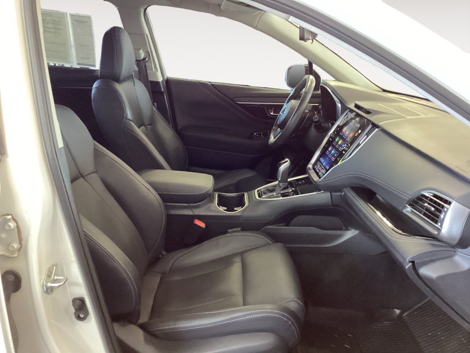 Used 2023 Subaru Outback Touring XT AWD/4WD image 15