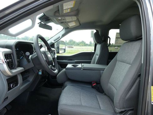 New 2026 Ford F250 XL w/ STX Appearance Package AWD/4WD image 17