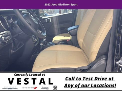 Used 2022 Jeep Gladiator Sport image 10