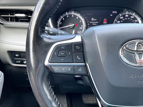 Used 2020 Toyota Highlander Limited AWD/4WD image 24