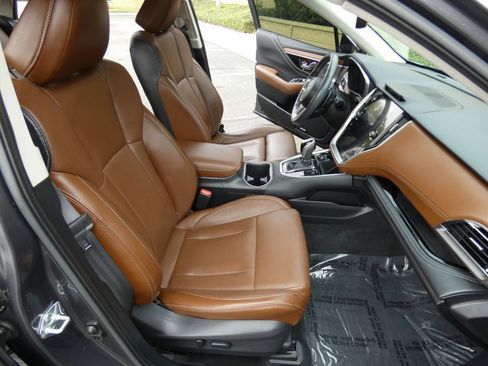 Used 2021 Subaru Outback Touring XT image 29