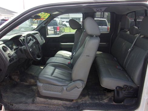Used 2015 Ford Taurus Police Interceptor AWD image 9