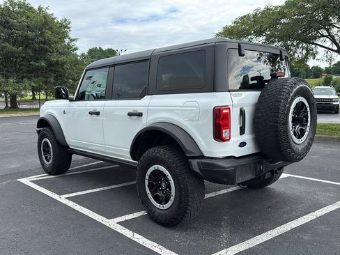Used 2023 Ford Bronco Black Diamond w/ Sasquatch Package AWD/4WD image 13