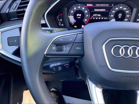 Used 2025 Audi Q3 2.0T Premium w/ Convenience Package image 23