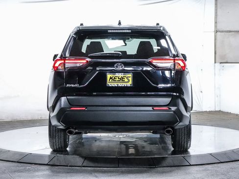 Certified 2024 Toyota RAV4 XLE FWD image 4