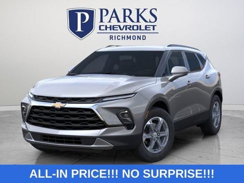 New 2026 Chevrolet Blazer LT w/ Convenience Package FWD image 3