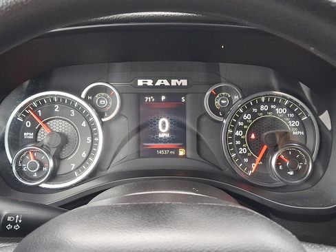 Certified 2025 RAM 1500 Big Horn w/ Trailer Tow Group AWD/4WD image 21