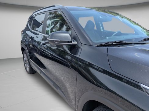 Certified 2024 Kia Seltos S FWD image 41