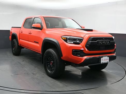 Used 2023 Toyota Tacoma TRD Pro AWD/4WD image 2