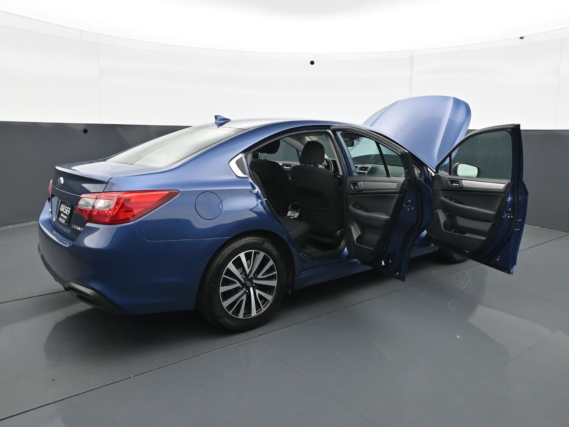 Used 2019 Subaru Legacy 2.5i Premium AWD/4WD image 34