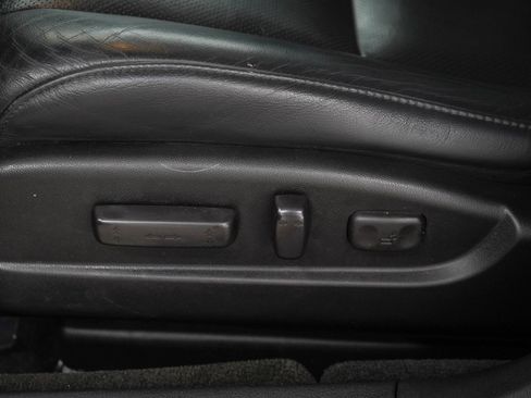 Used 2017 Acura TLX w/ Technology Package FWD image 23