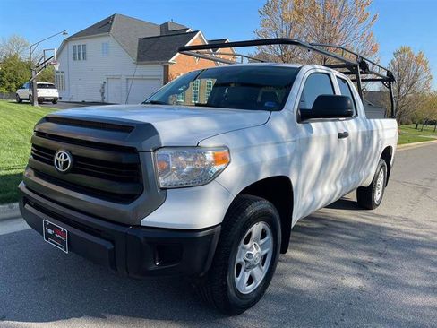 Used 2017 Toyota Tundra SR AWD/4WD image 38
