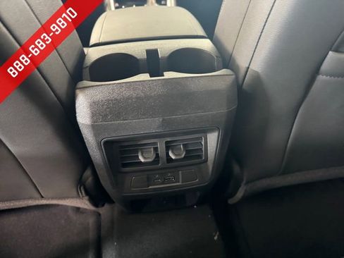 New 2025 Chevrolet Colorado LT w/ LT Convenience Package image 17