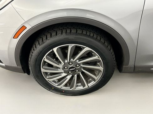 Used 2024 Lincoln Corsair Reserve w/ Equipment Group 201A image 11