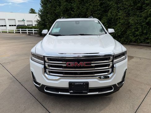 Used 2023 GMC Acadia SLT w/ Technology Package AWD/4WD image 6