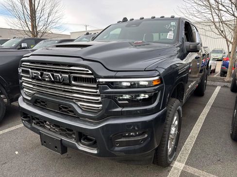 New 2025 RAM 2500 Laramie image 4