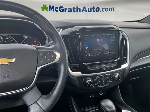 Used 2022 Chevrolet Traverse High Country image 11