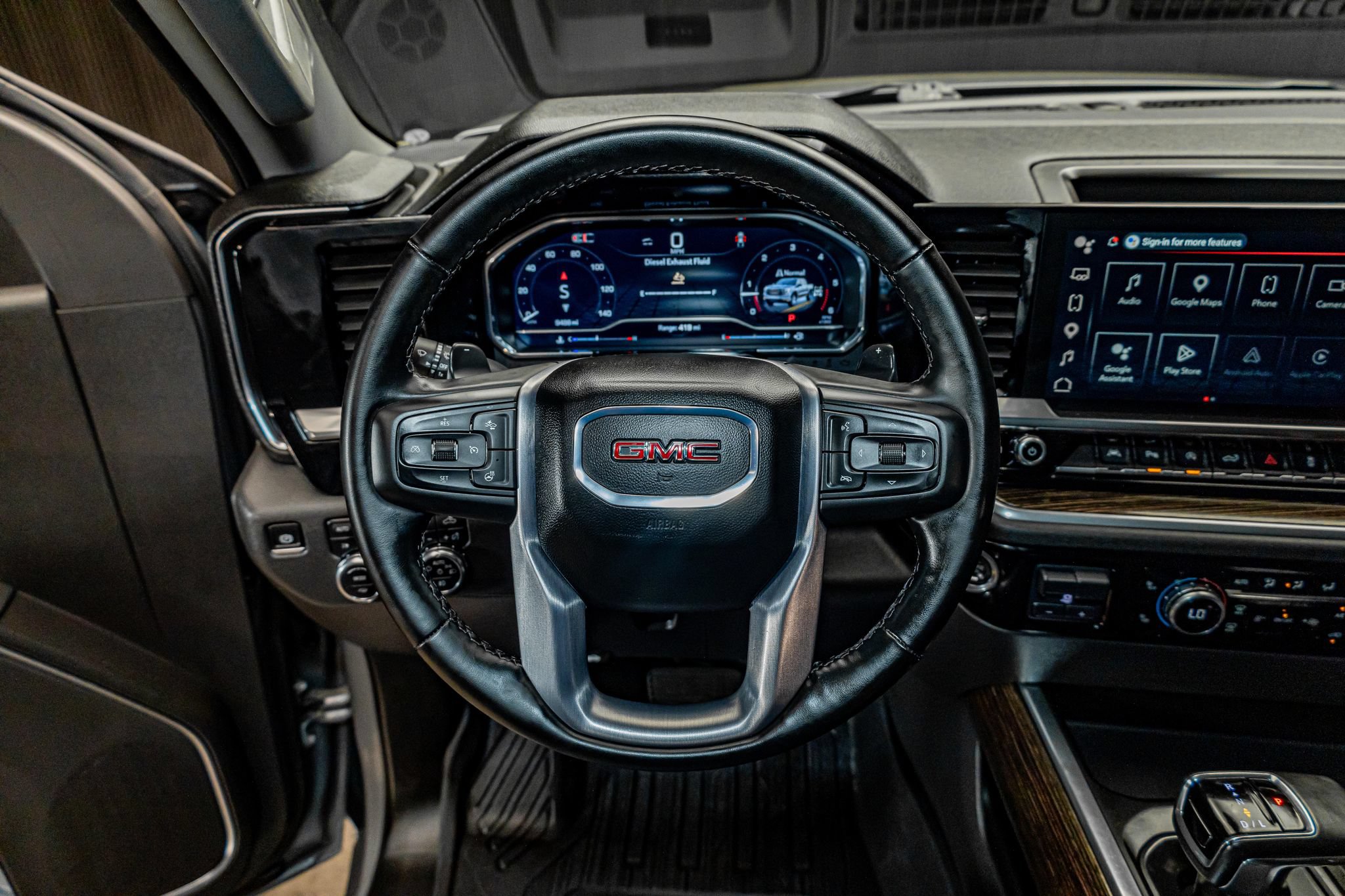 Used 2025 GMC Sierra 1500 Elevation w/ Elevation Premium Package AWD/4WD image 19