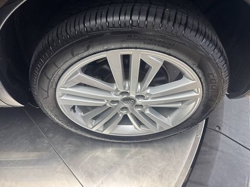 Used 2018 Audi Q5 2.0T Premium Plus AWD/4WD image 40