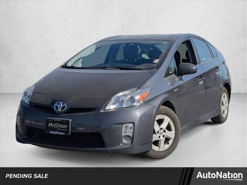 Used 2011 Toyota Prius Two image 1