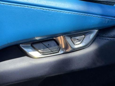 Used 2021 Chevrolet Corvette Stingray Premium Conv w/ Z51 Performance Package image 21