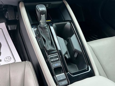 Used 2024 Honda Accord Touring image 23