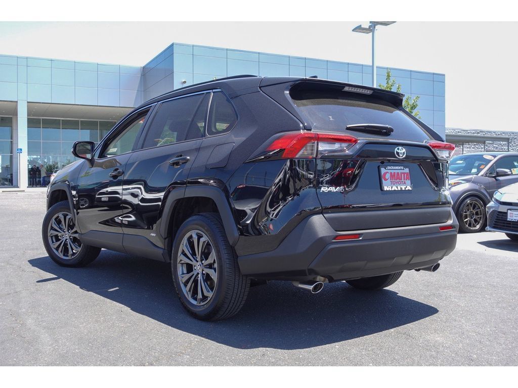 Certified 2025 Toyota RAV4 XLE Premium w/ Weather Package AWD/4WD image 10
