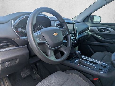 Used 2020 Chevrolet Traverse LS FWD image 14