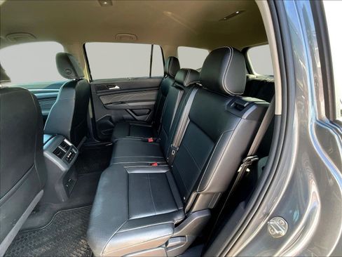 Used 2023 Volkswagen Atlas SE AWD/4WD image 22