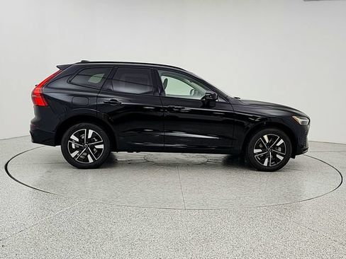 New 2026 Volvo XC60 T8 Plus w/ Climate Package AWD/4WD image 4