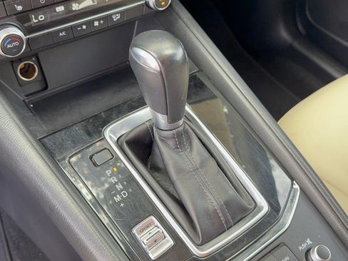Used 2019 MAZDA CX-5 Touring FWD image 21