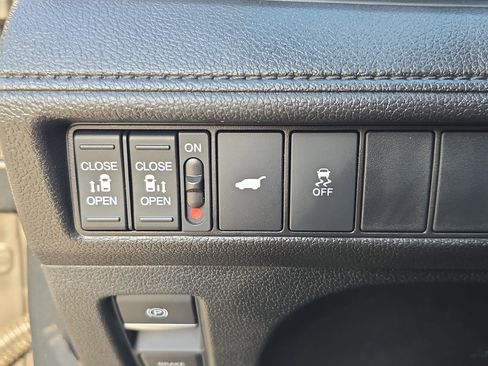 Used 2025 Honda Odyssey EX-L image 25