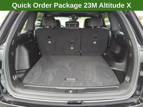 Used 2024 Jeep Grand Cherokee Altitude AWD/4WD image 16