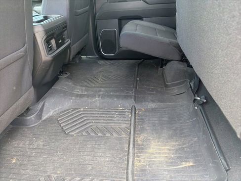Used 2024 Chevrolet Silverado 2500 LT AWD/4WD image 16
