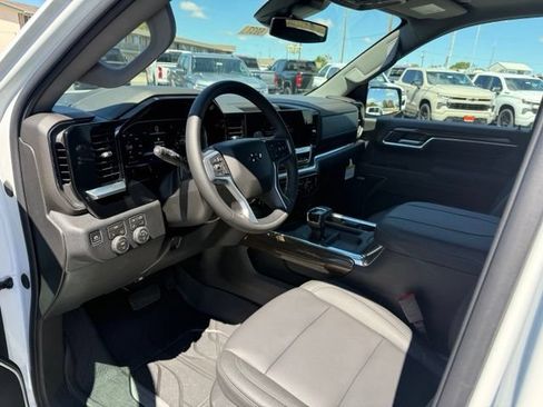 New 2026 Chevrolet Silverado 1500 RST w/ RST All Star Premium Package AWD/4WD image 12