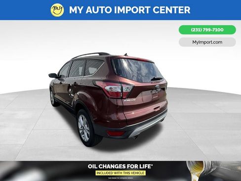 Used 2018 Ford Escape SE w/ SE Sync 3 Package AWD/4WD image 4