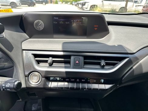 Used 2021 Lexus UX 200 w/ Accessory Package (Z2) FWD image 24