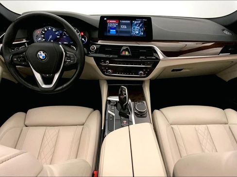 Used 2019 BMW 540i xDrive w/ Premium Package AWD/4WD image 16