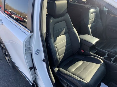 Used 2019 Honda CR-V Touring image 24