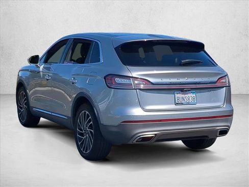 Used 2020 Lincoln Nautilus Reserve FWD image 7
